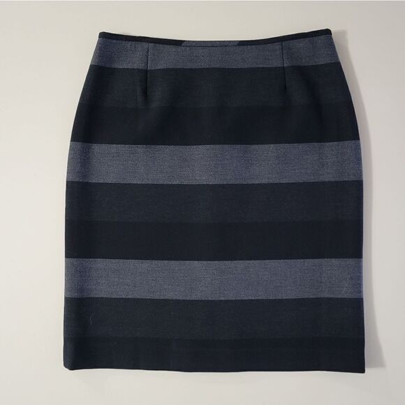 Tahari Arthur S. Levine Black and Gray Stripe Lined Pencil Skirt - Picture 2 of 12